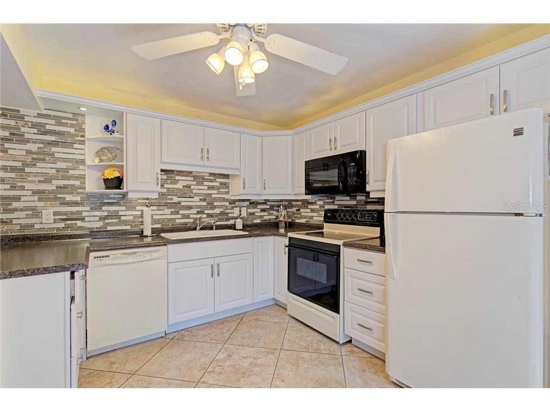 1677 Brookhouse Circle #BR223 Sarasota FL 34231 A4454242 image12