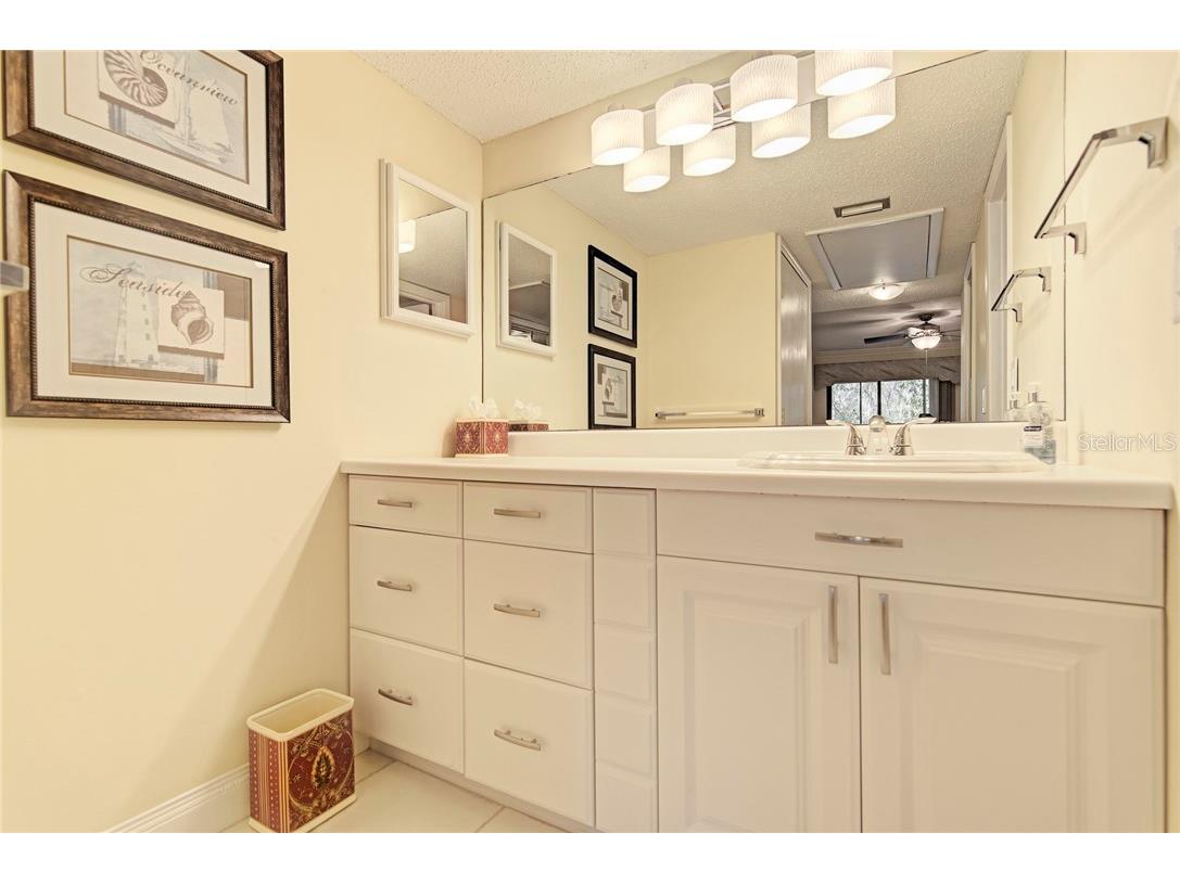 1677 Brookhouse Circle #BR223 Sarasota FL 34231 A4454242 image20