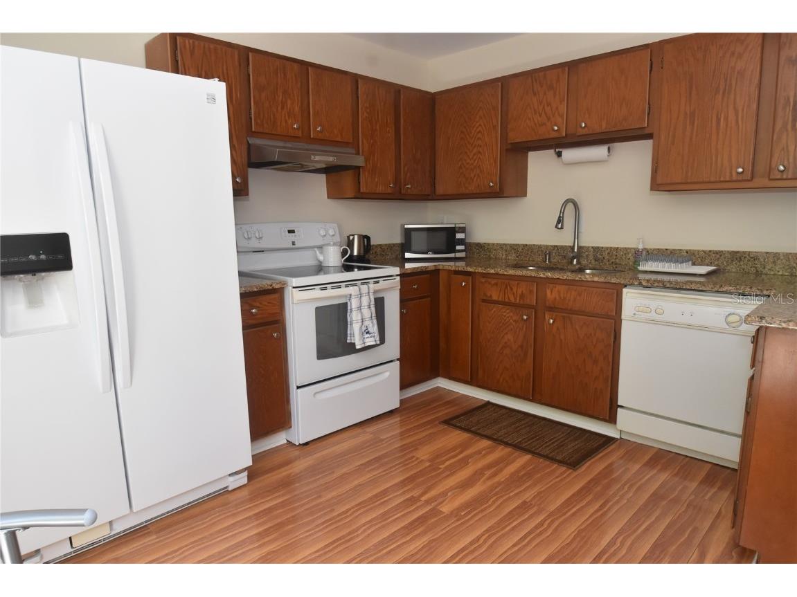 1677 Brookhouse Circle #BR224 Sarasota FL 34231 A4498566 image2