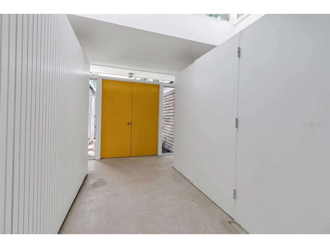 1677 Hyde Park Street Sarasota FL 34239 A4653382 image11