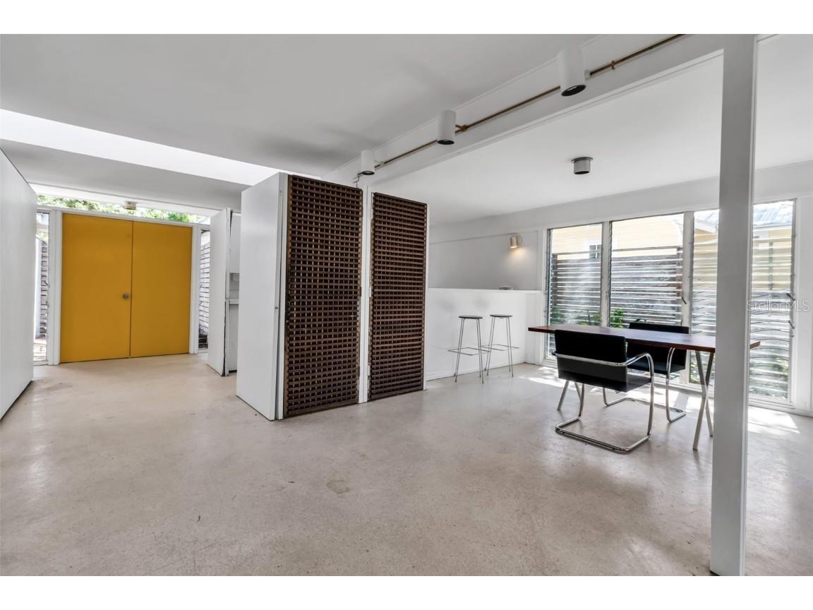 1677 Hyde Park Street Sarasota FL 34239 A4653382 image12