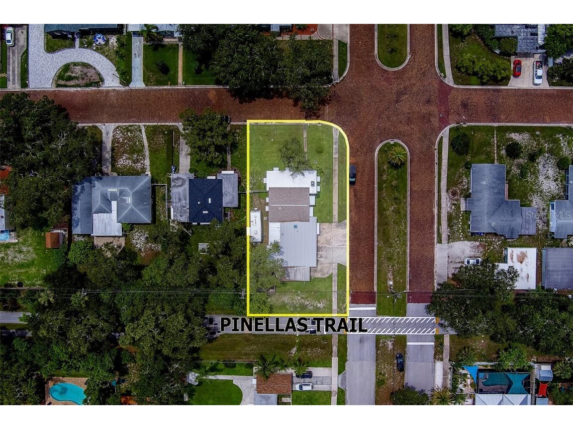 1677 Pasadena Drive Dunedin FL 34698 TB8405263 image1