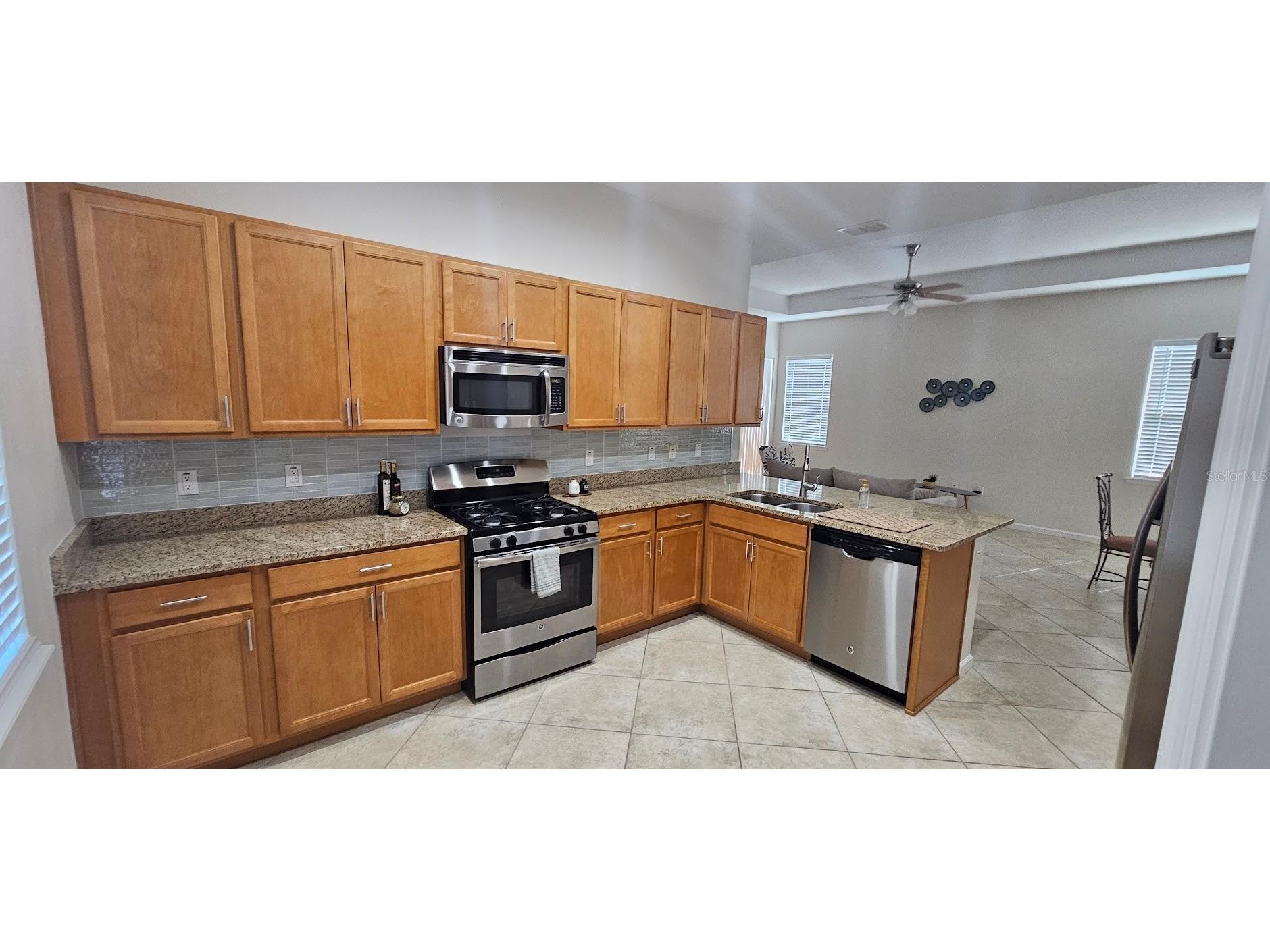 1677 Victoria Gardens Drive Deland FL 32724 O6331891 image4