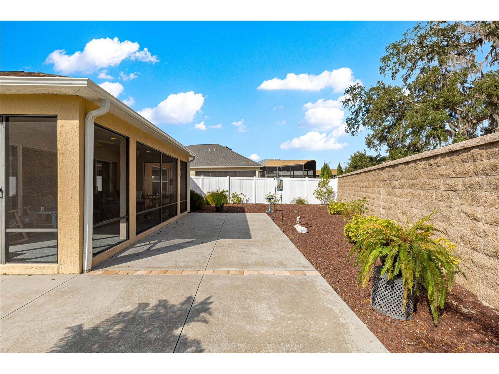 16777 SE 74 Soulliere Avenue The Villages FL 32162 OM716081 image36