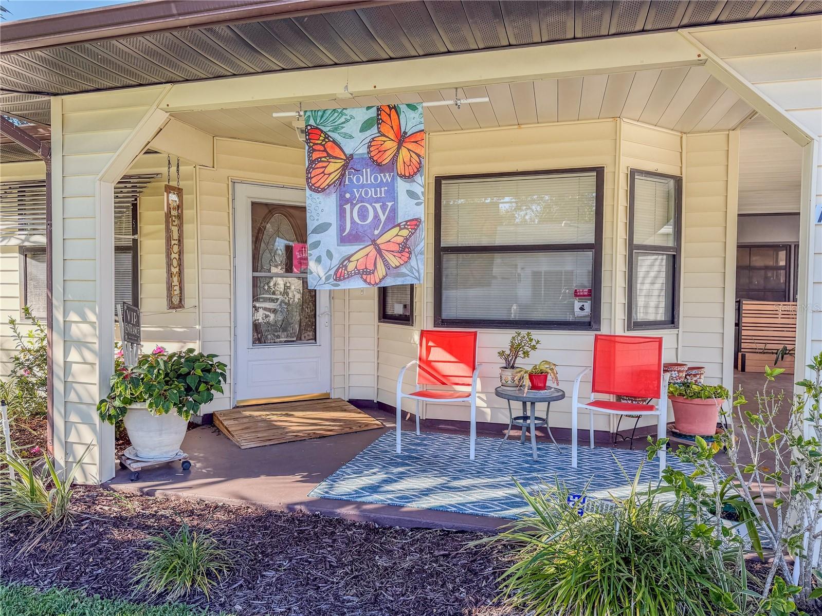 1678 Colonnades Circle N Lakeland FL 33811 L4958204 image2