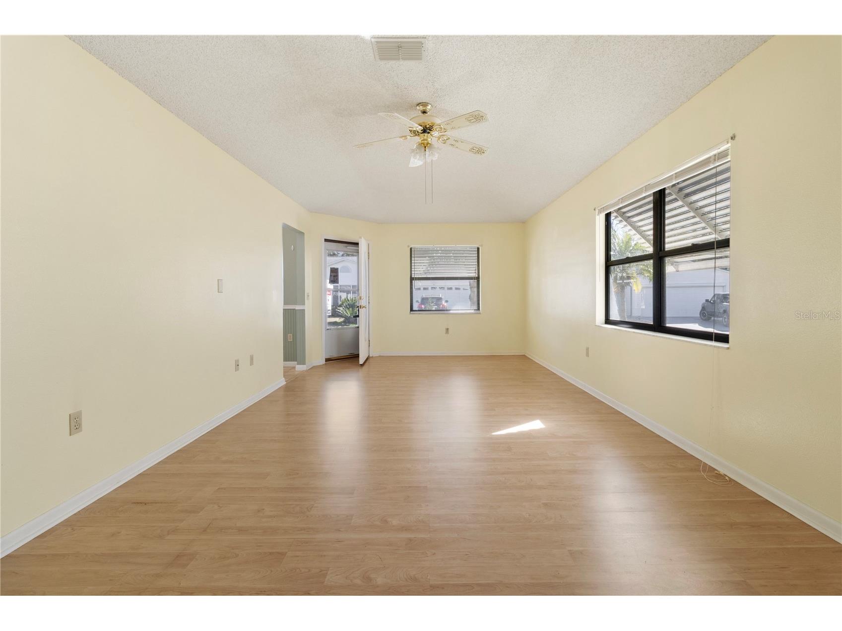 1678 Colonnades Circle N Lakeland FL 33811 L4958204 image4