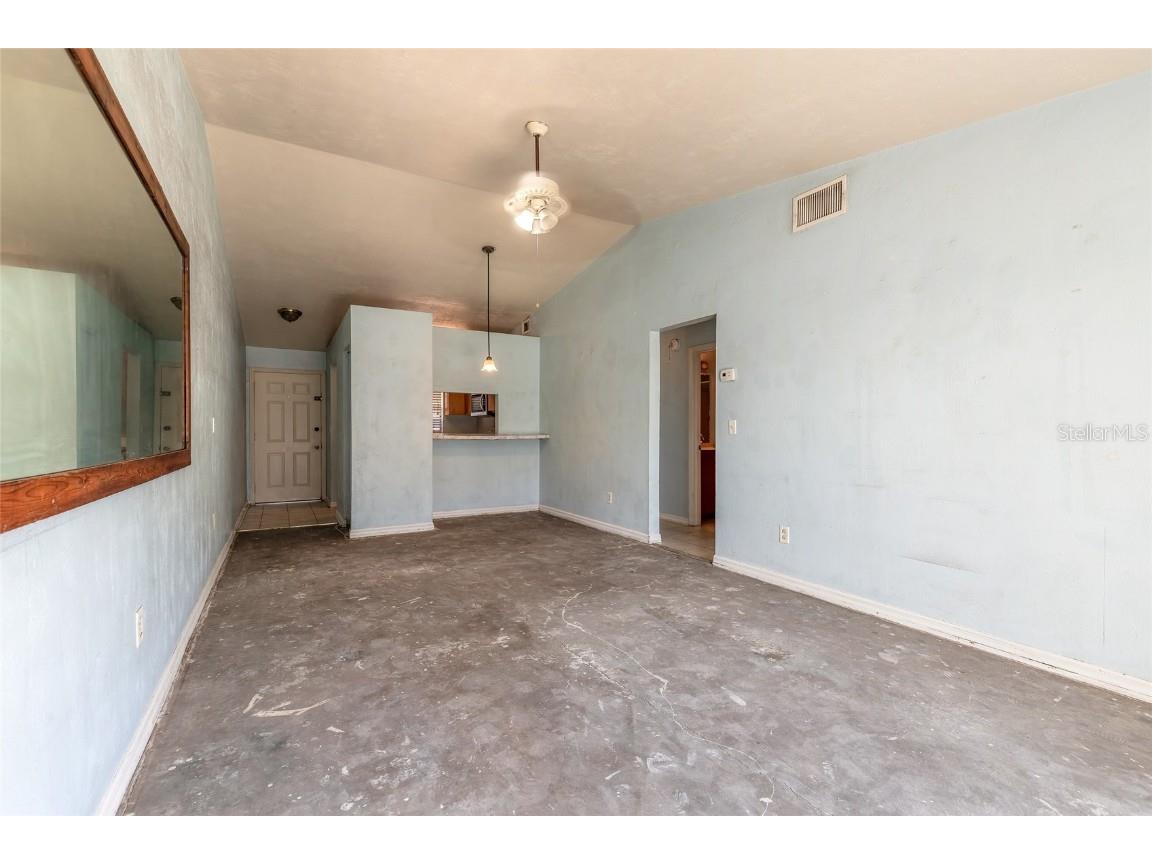 1678 Espanola Avenue Daytona Beach FL 32117 O6359820 image5