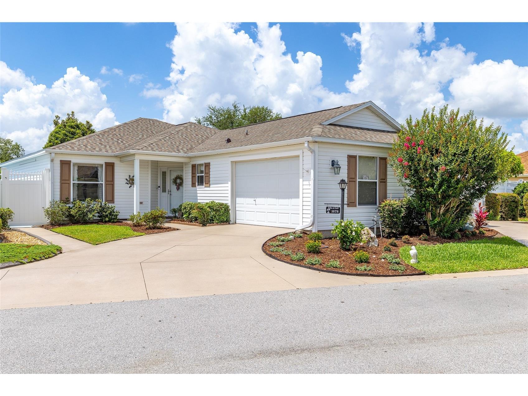 1678 Govan Place The Villages FL 32162 G5112111 image2