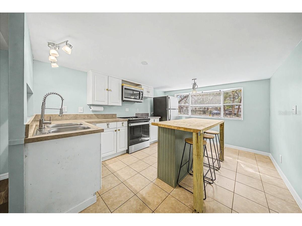 16789 SE 8th Place Silver Springs FL 34488 OM717674 image3