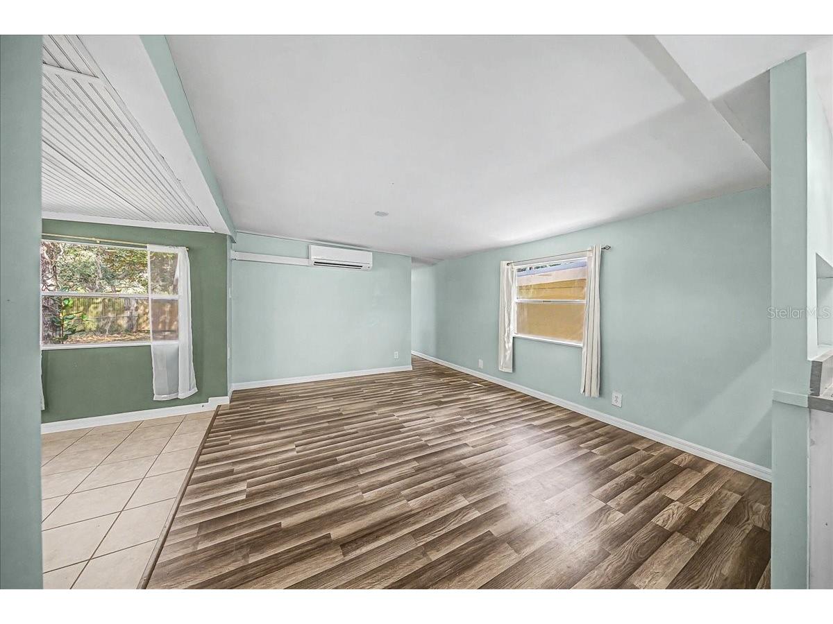 16789 SE 8th Place Silver Springs FL 34488 OM717674 image9