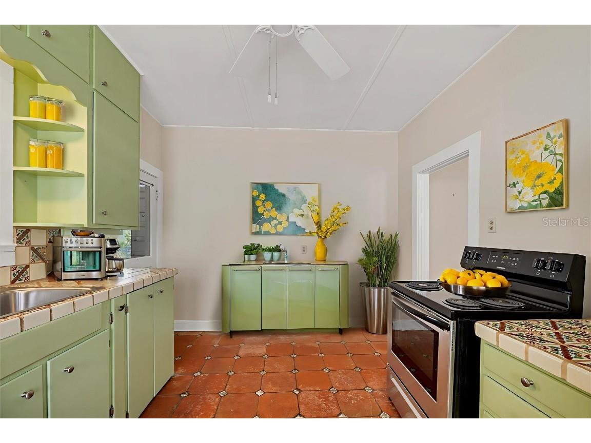 1679 Arlington Street Sarasota FL 34239 A4645254 image17