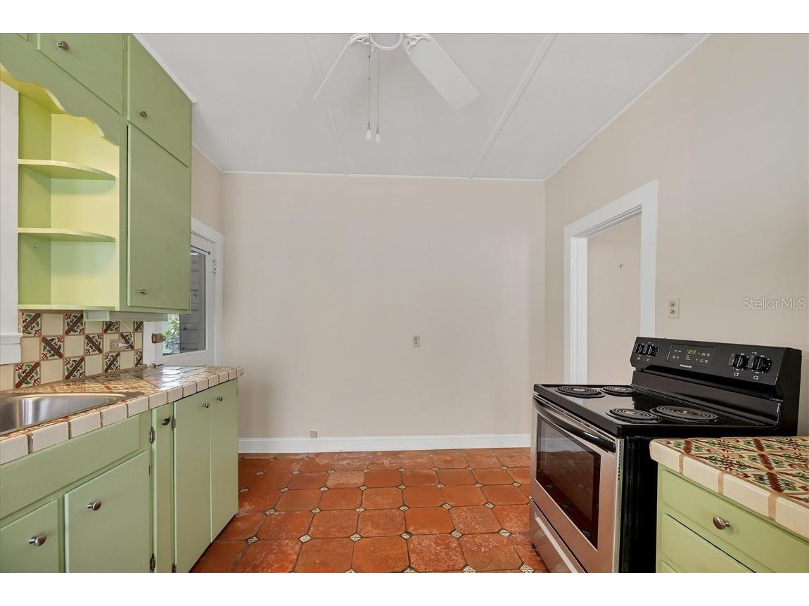 1679 Arlington Street Sarasota FL 34239 A4645254 image18