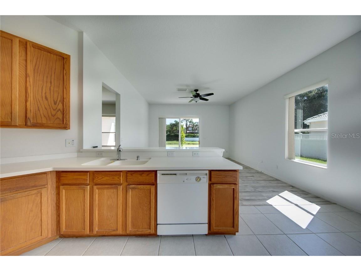 1679 Pinyon Pine Drive Sarasota FL 34240 TB8450617 image20