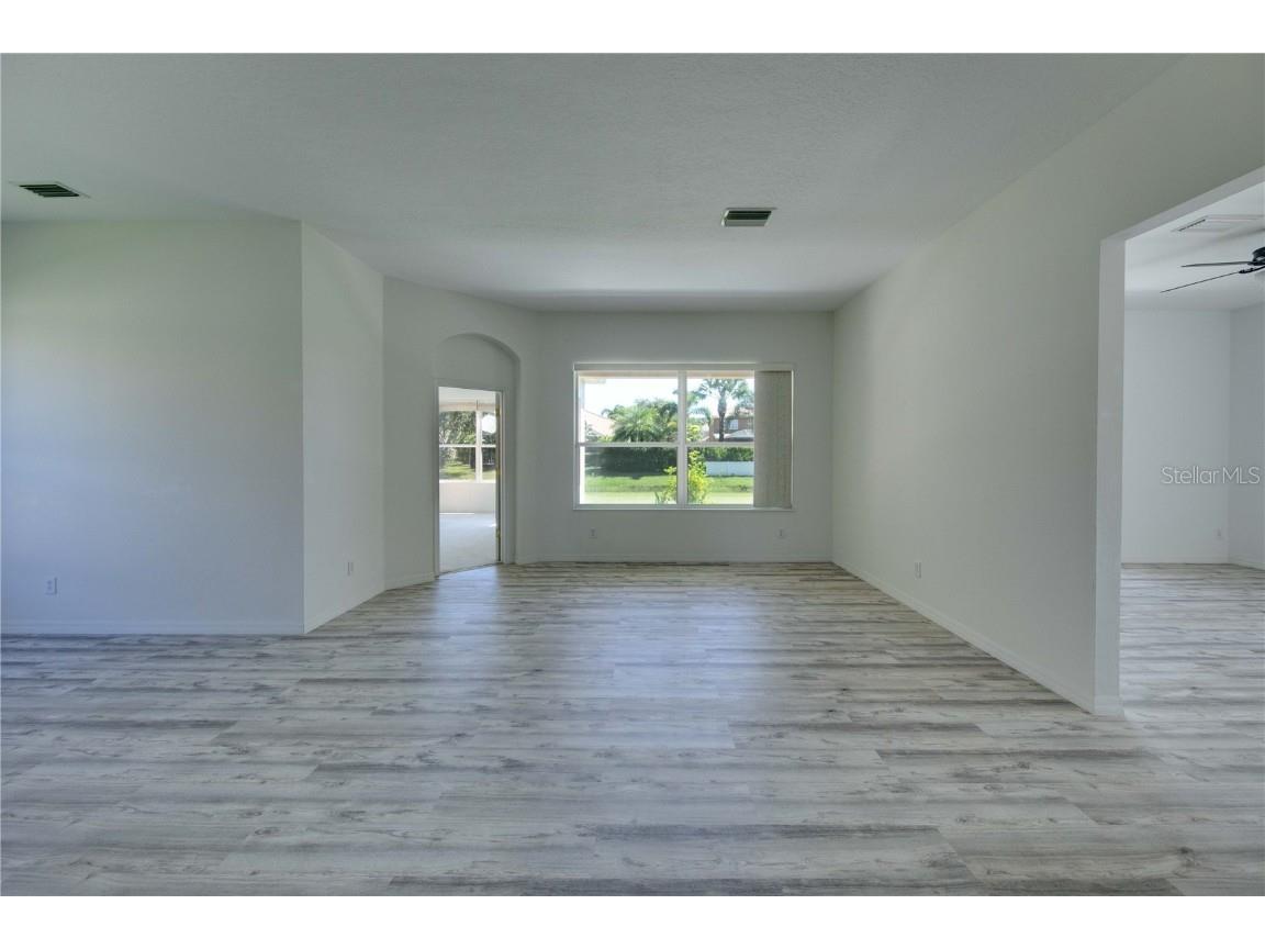 1679 Pinyon Pine Drive Sarasota FL 34240 TB8450617 image25