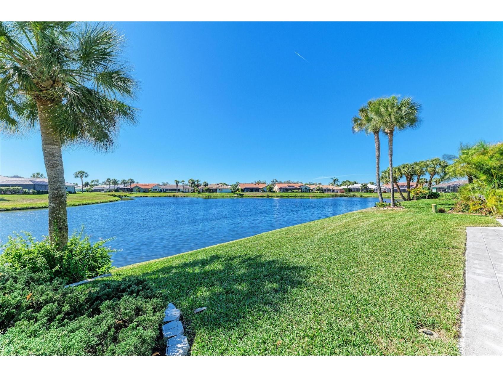1679 Valley Drive Venice FL 34292 A4684031 image68
