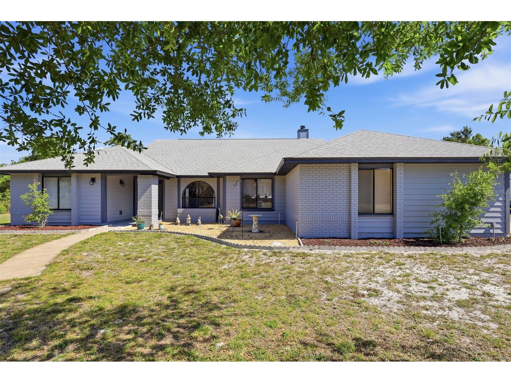 168 Community Drive Debary FL 32713 V4948752 image2