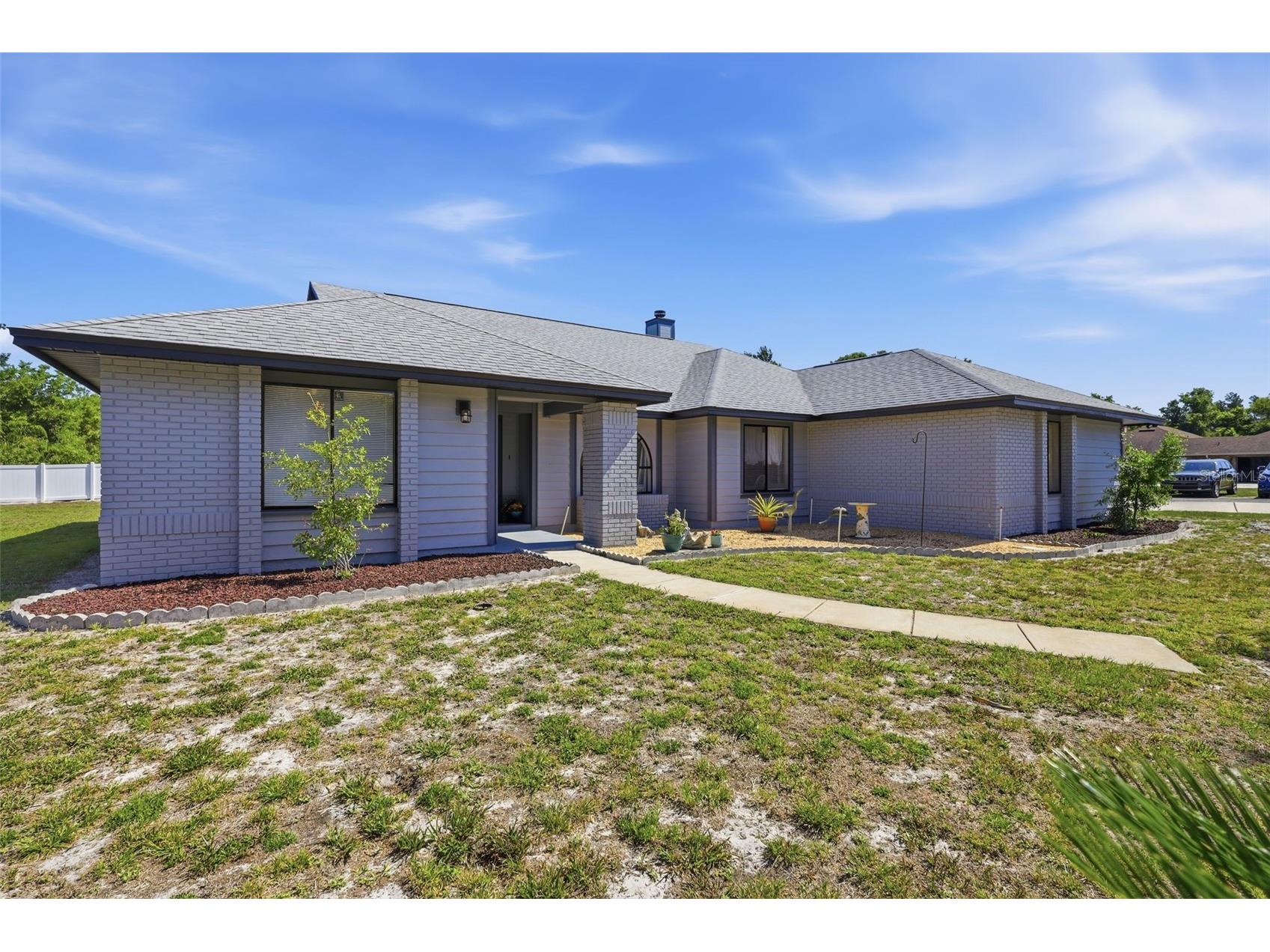 168 Community Drive Debary FL 32713 V4948752 image3