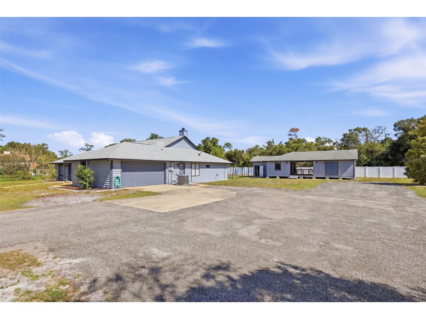 168 Community Drive Debary FL 32713 V4948752 image4