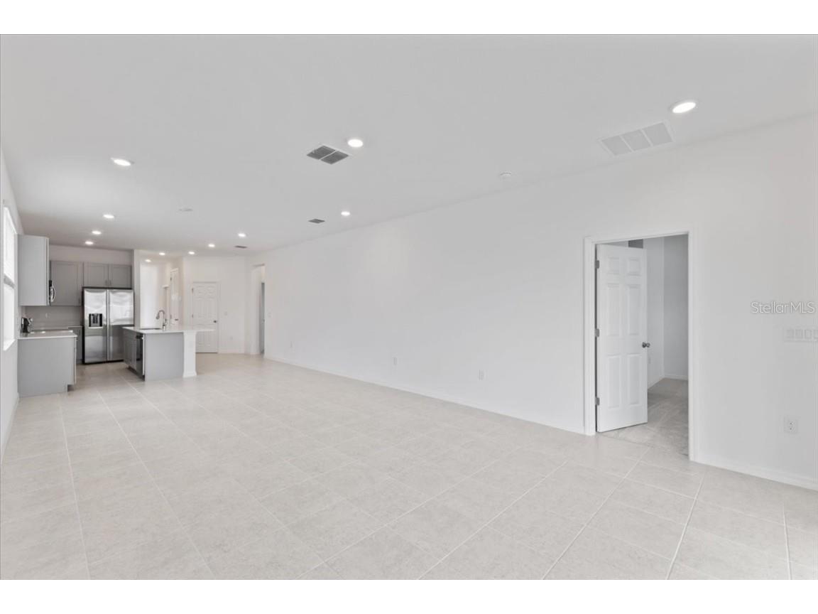 168 Duckweed Avenue Fruitland Park FL 34731 O6224853 image5