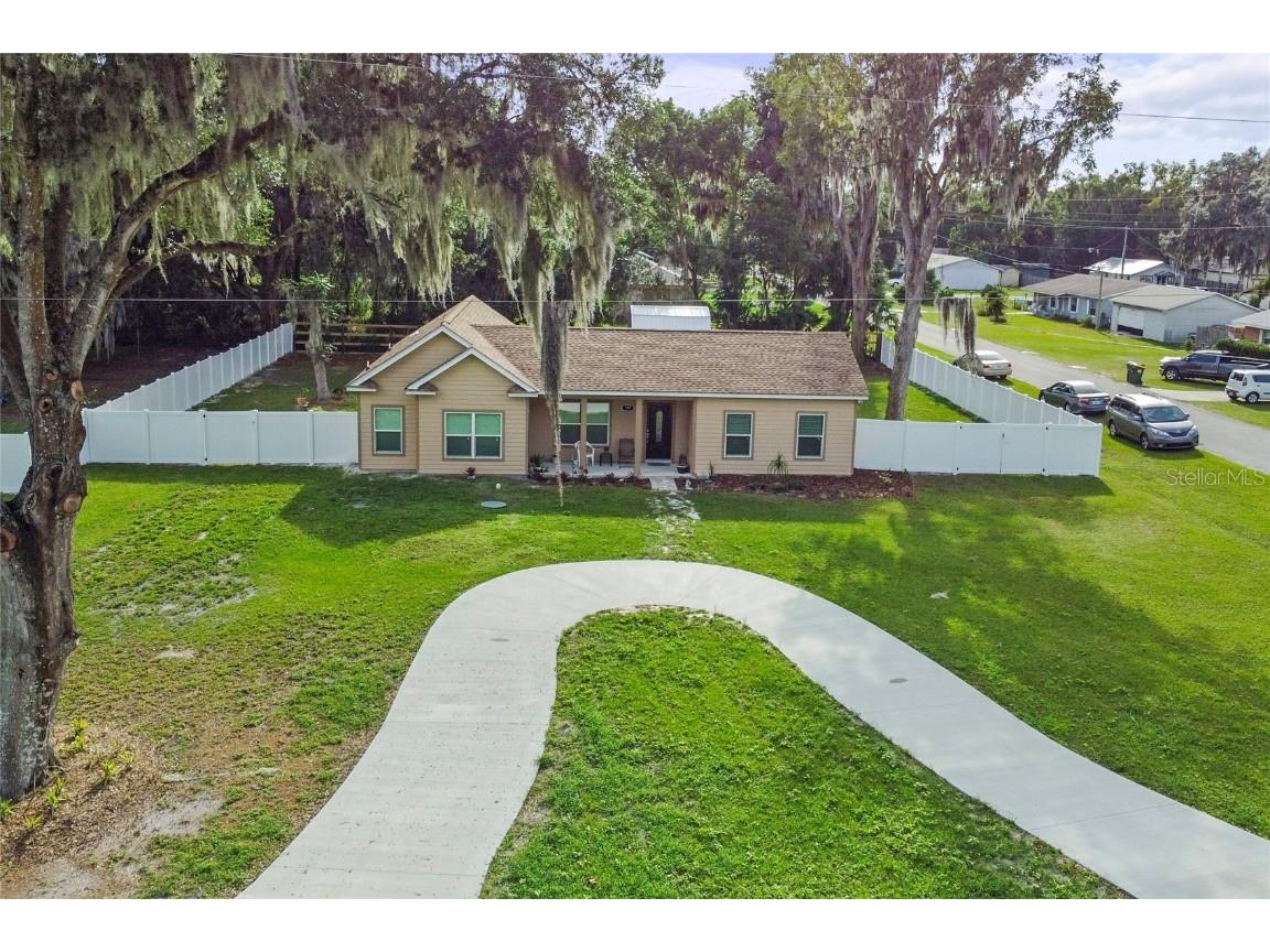 168 E Lakeview Street Umatilla FL 32784 G5075492 image1