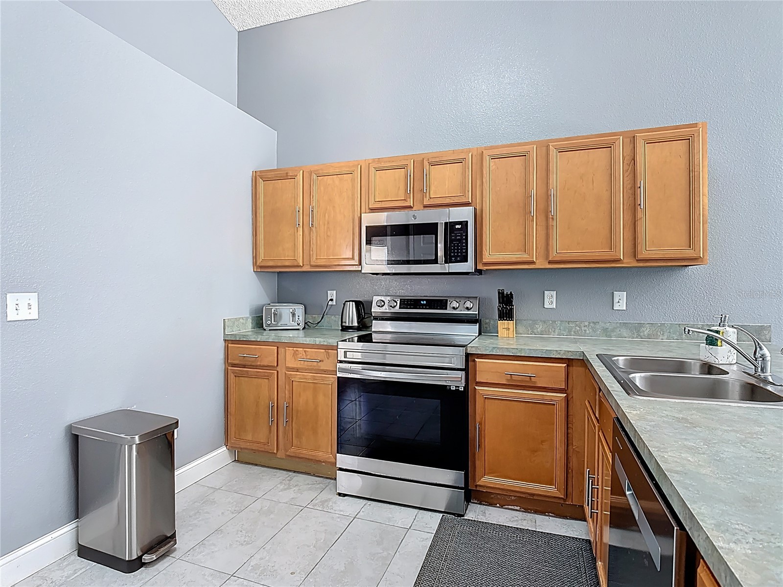 168 Hideaway Beach Lane Kissimmee FL 34746 S5144710 image8
