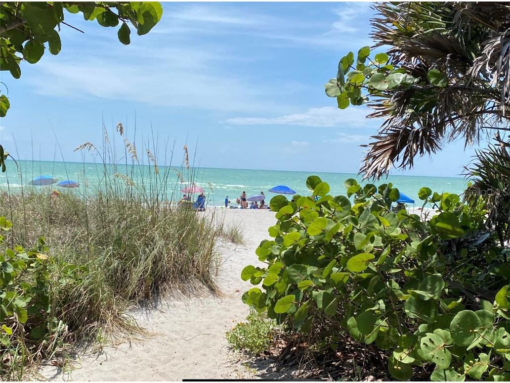 168 Rotonda Boulevard E Rotonda West FL 33947 A4651898 image7