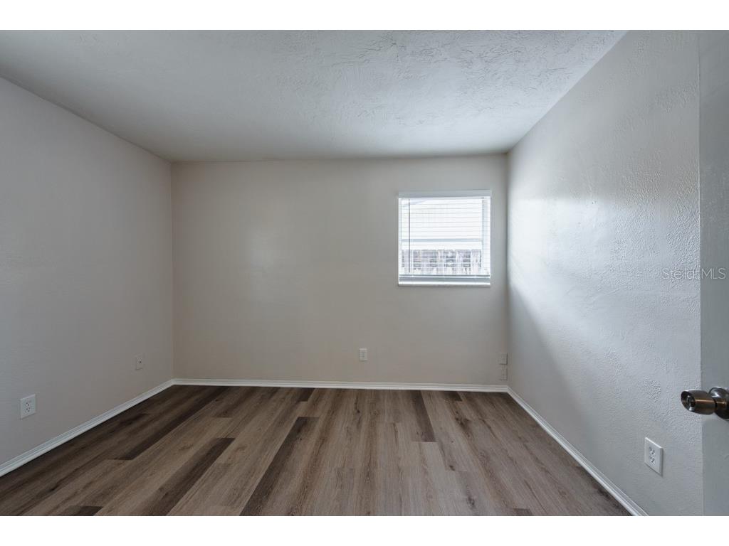 168 Southeast Boulevard N Saint Petersburg FL 33703 TB8449439 image13