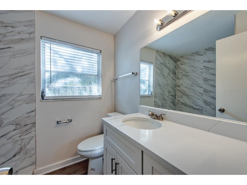 168 Southeast Boulevard N Saint Petersburg FL 33703 TB8449439 image16