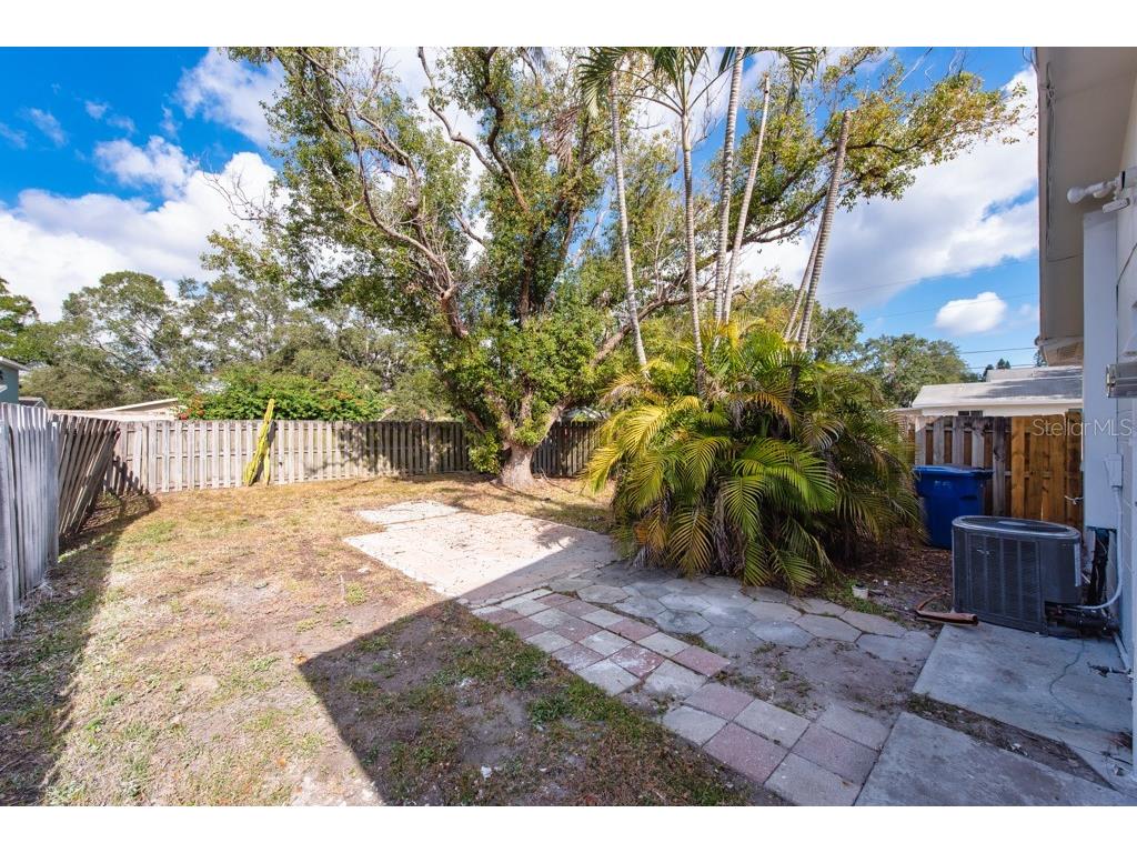 168 Southeast Boulevard N Saint Petersburg FL 33703 TB8449439 image21