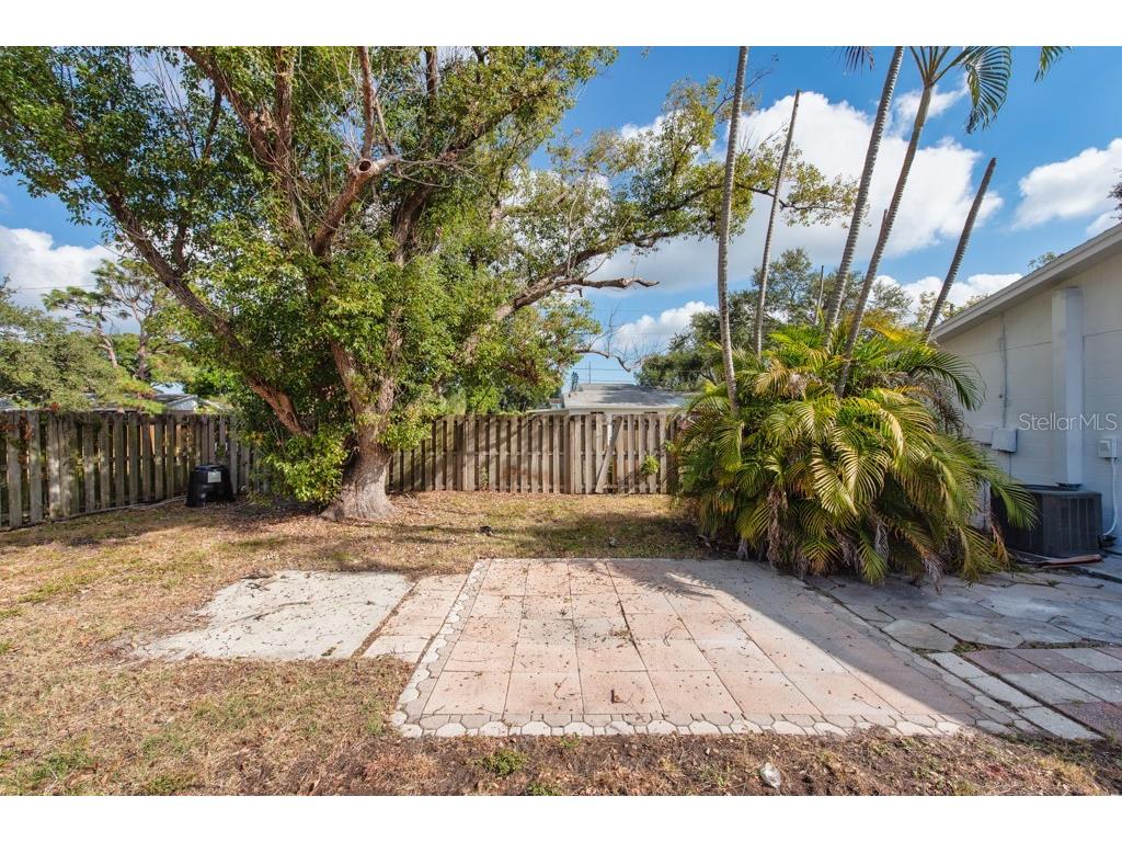 168 Southeast Boulevard N Saint Petersburg FL 33703 TB8449439 image22