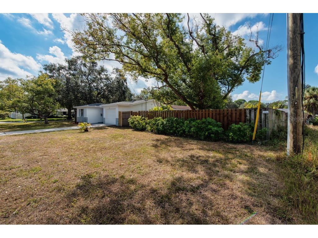 168 Southeast Boulevard N Saint Petersburg FL 33703 TB8449439 image29