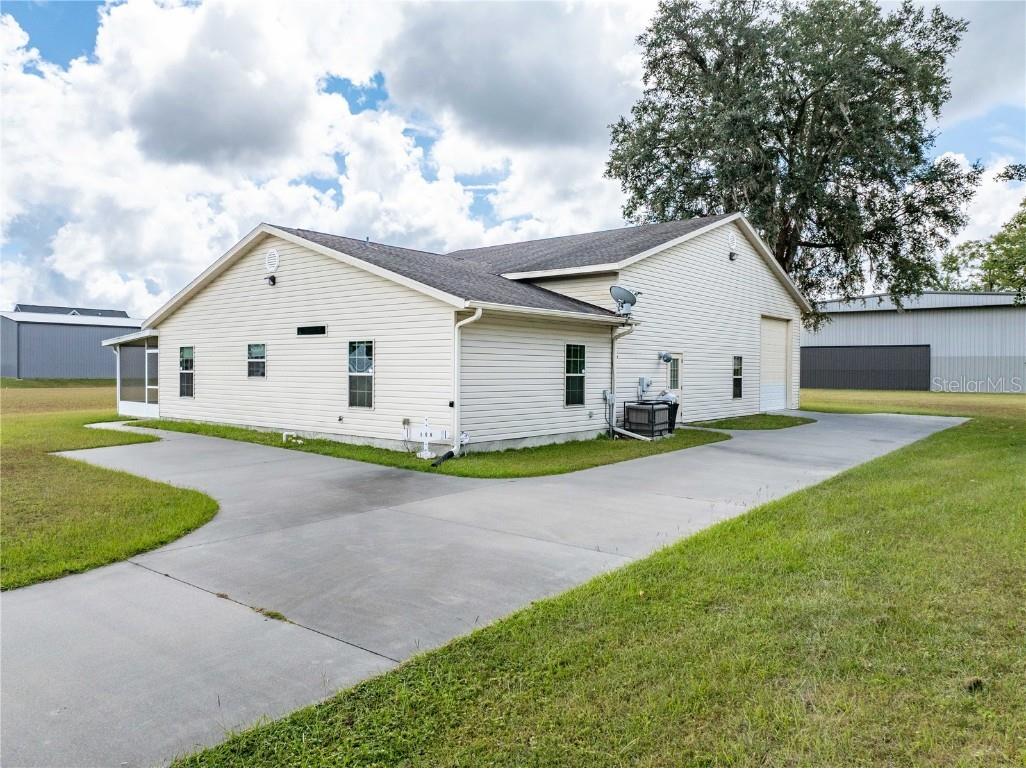 168 Sw Poberezny Gln Lake City FL 32025 O6355388 image4