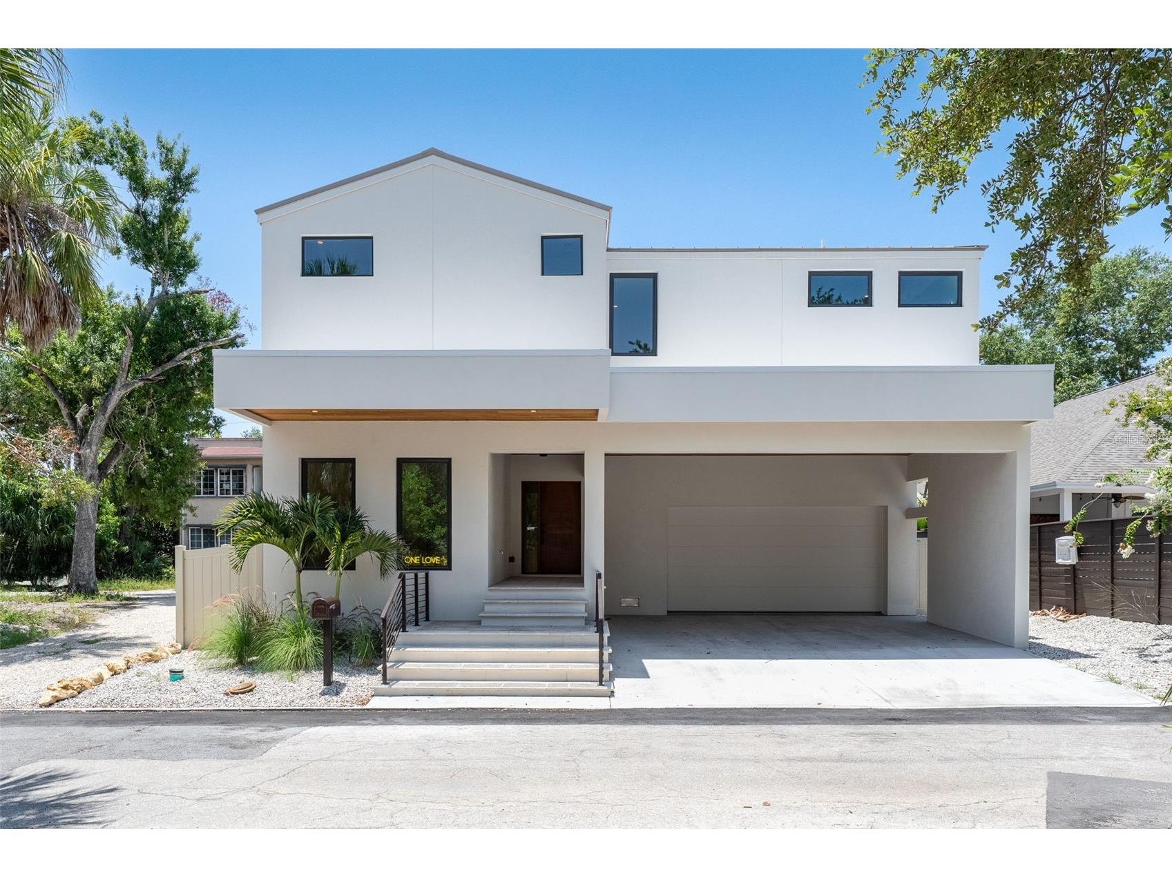 1680 Cherry Lane Sarasota FL 34236 A4698379 image1