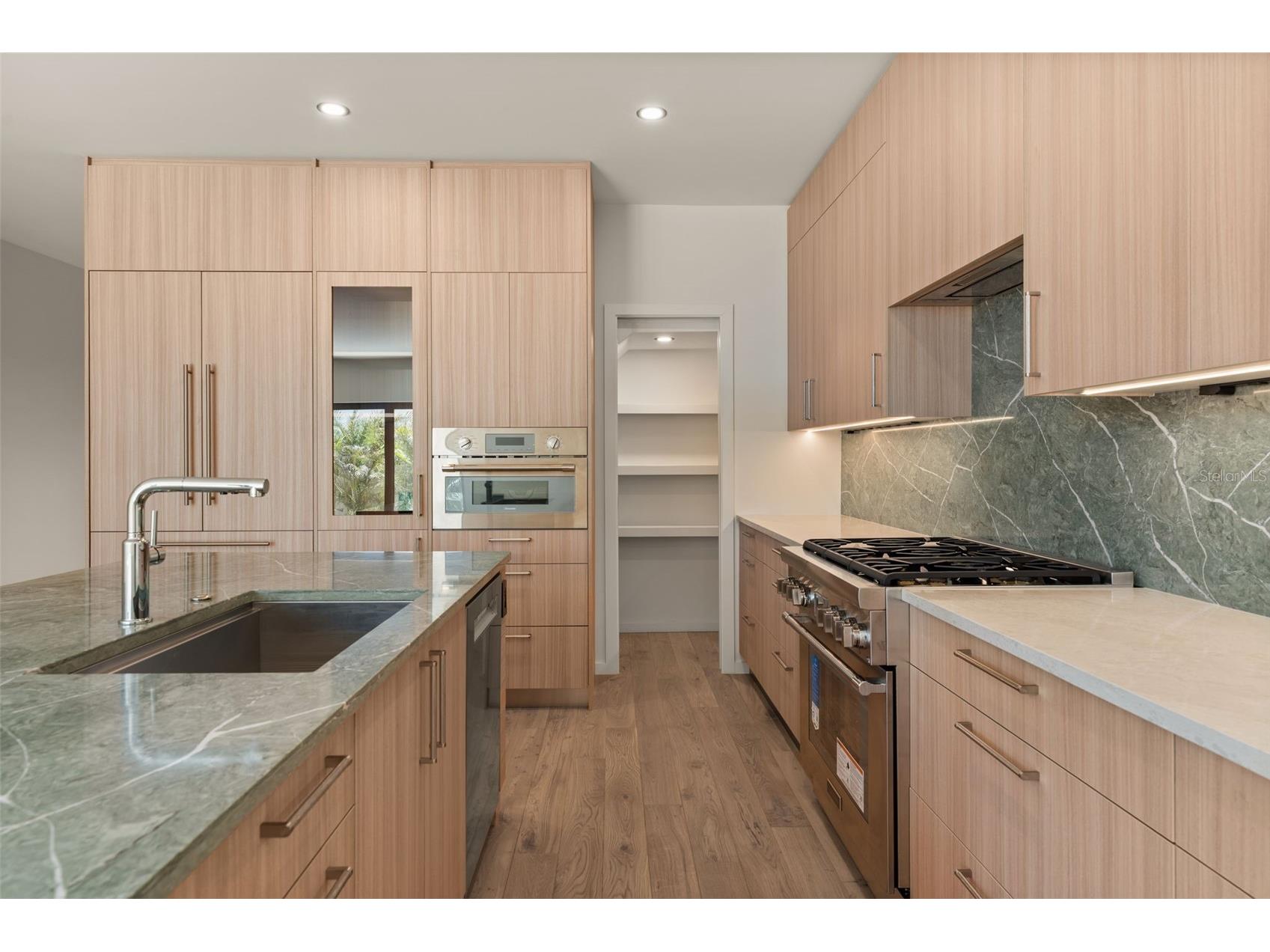 1680 Cherry Lane Sarasota FL 34236 A4698379 image26