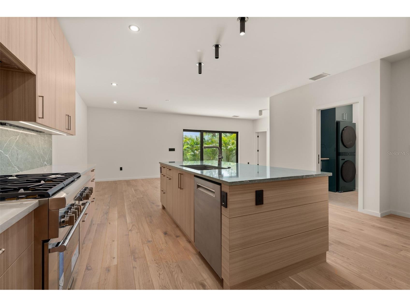 1680 Cherry Lane Sarasota FL 34236 A4698379 image27