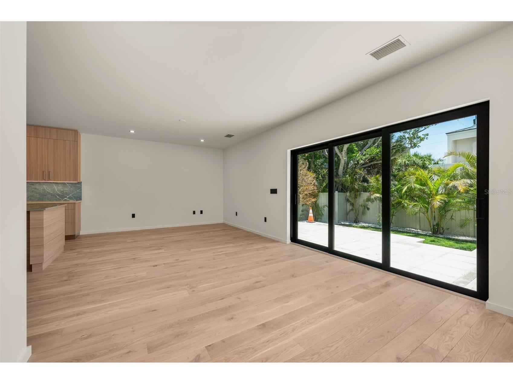 1680 Cherry Lane Sarasota FL 34236 A4698379 image32