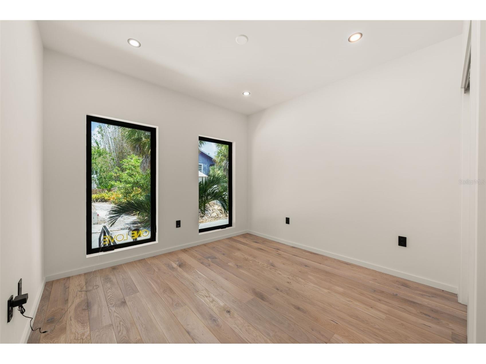 1680 Cherry Lane Sarasota FL 34236 A4698379 image42