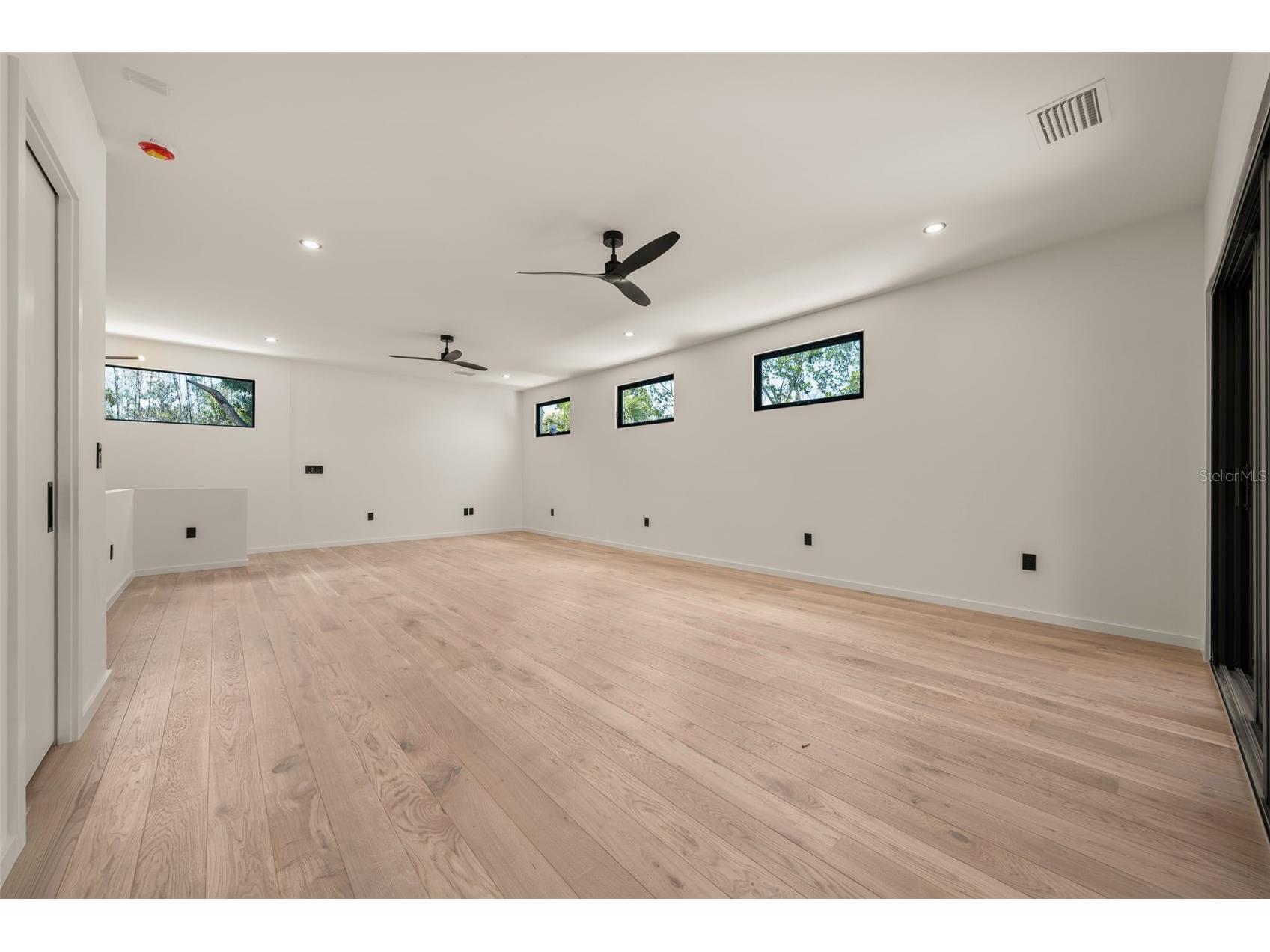 1680 Cherry Lane Sarasota FL 34236 A4698379 image48