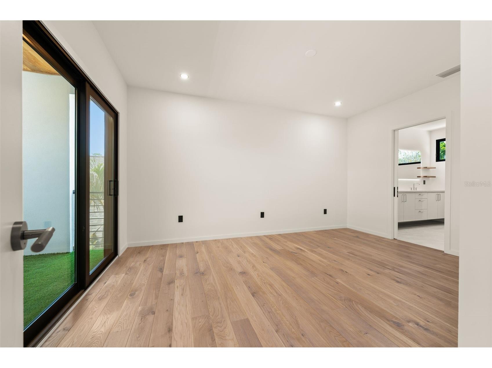 1680 Cherry Lane Sarasota FL 34236 A4698379 image49
