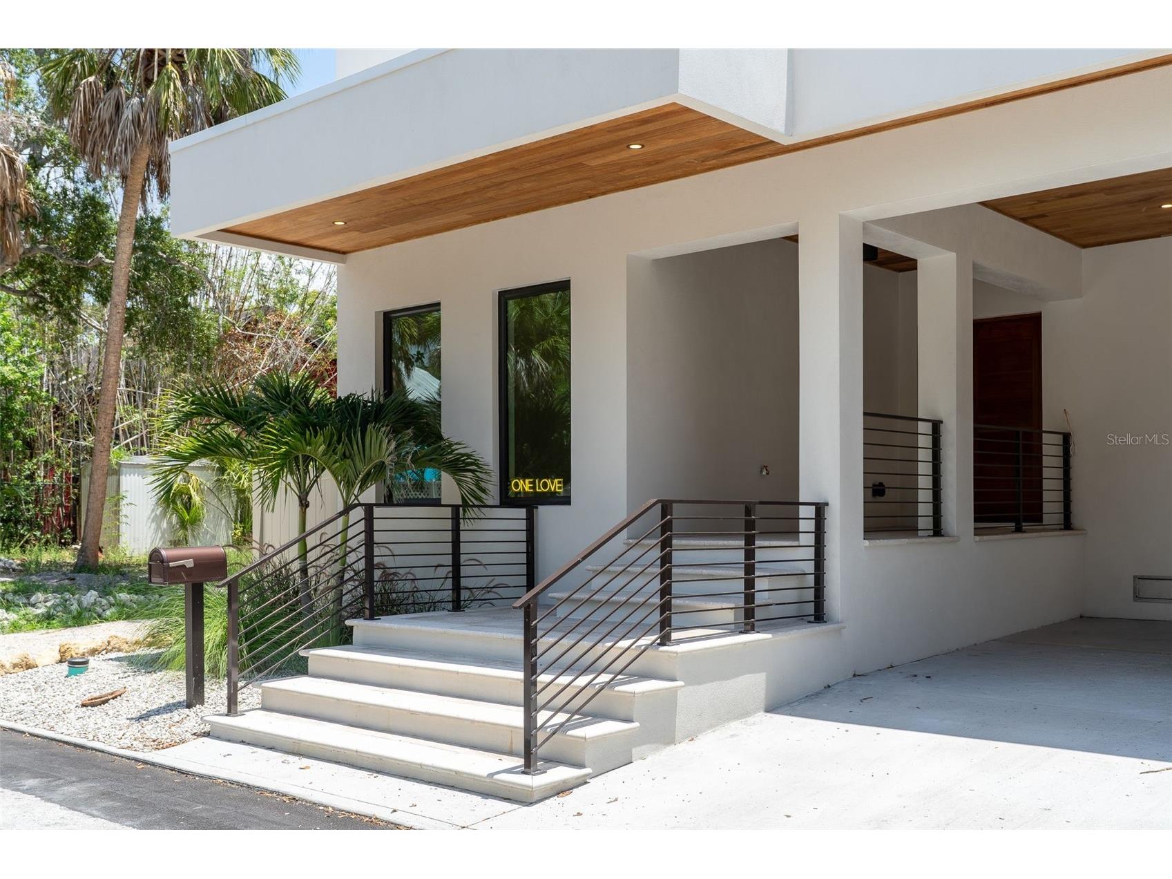 1680 Cherry Lane Sarasota FL 34236 A4698379 image5