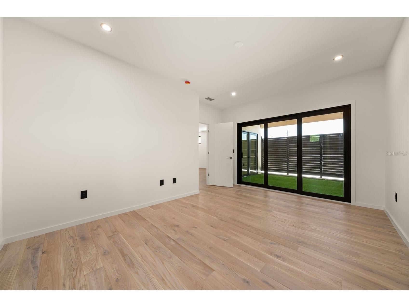1680 Cherry Lane Sarasota FL 34236 A4698379 image50