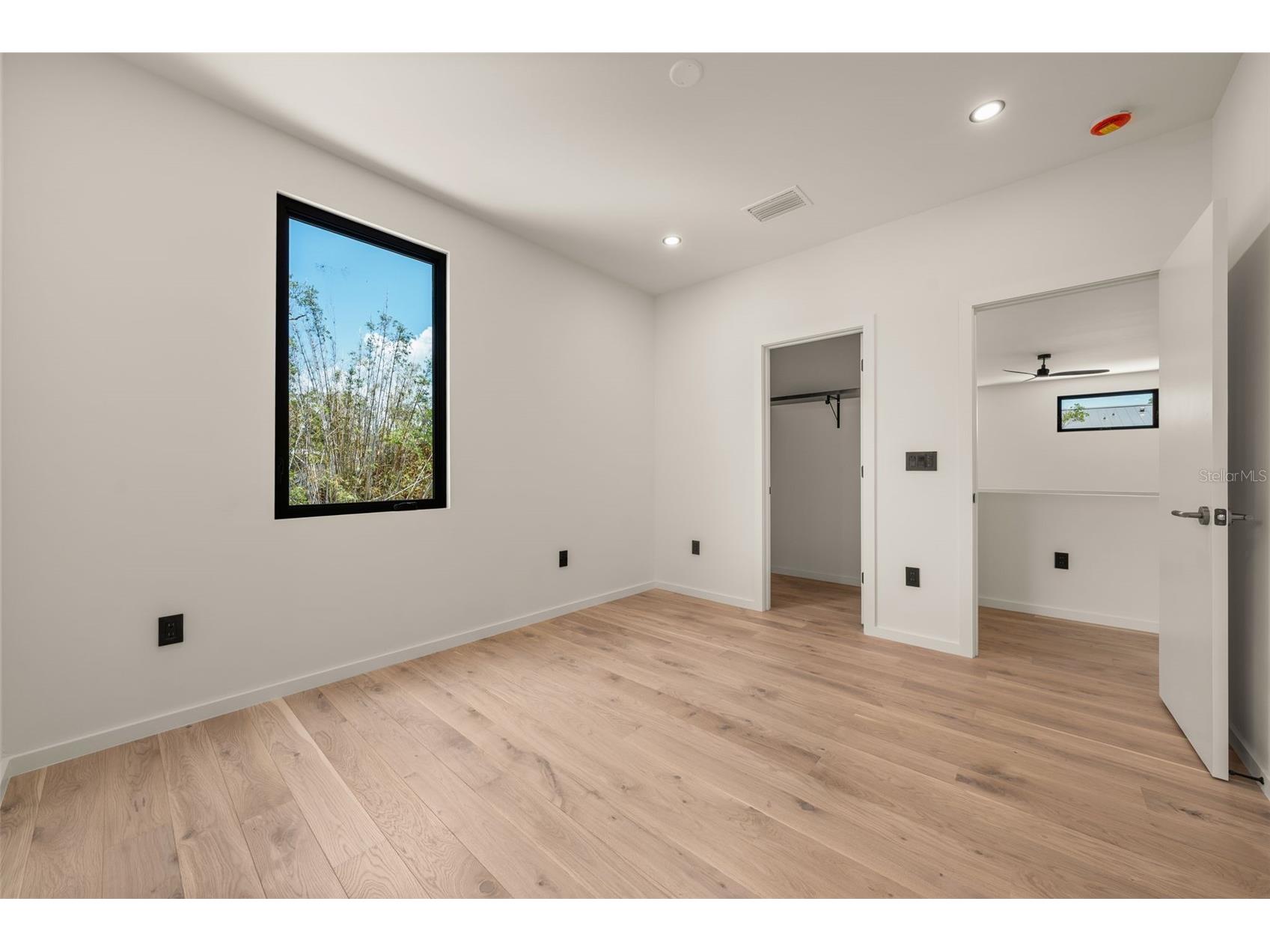 1680 Cherry Lane Sarasota FL 34236 A4698379 image60