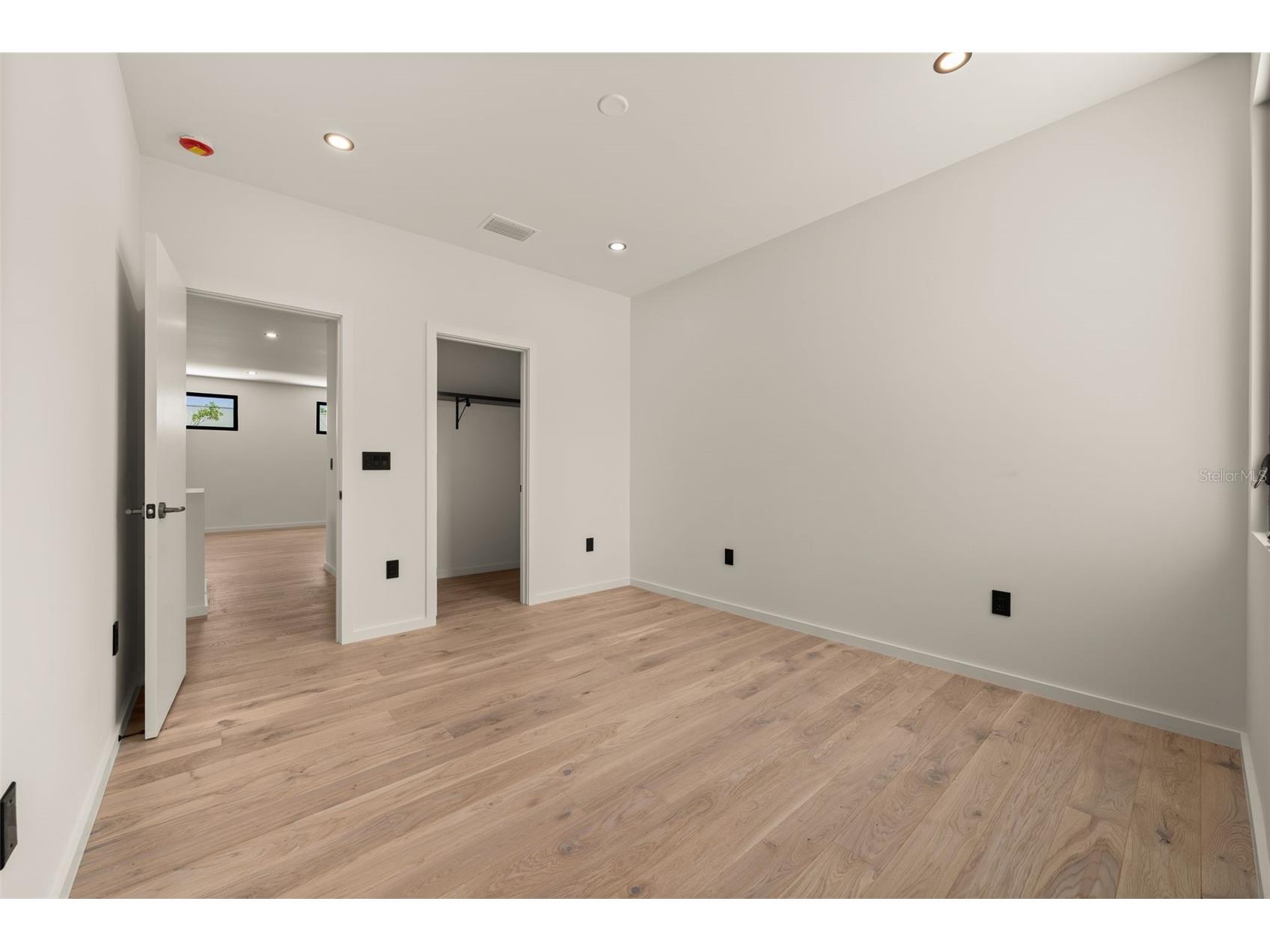 1680 Cherry Lane Sarasota FL 34236 A4698379 image63