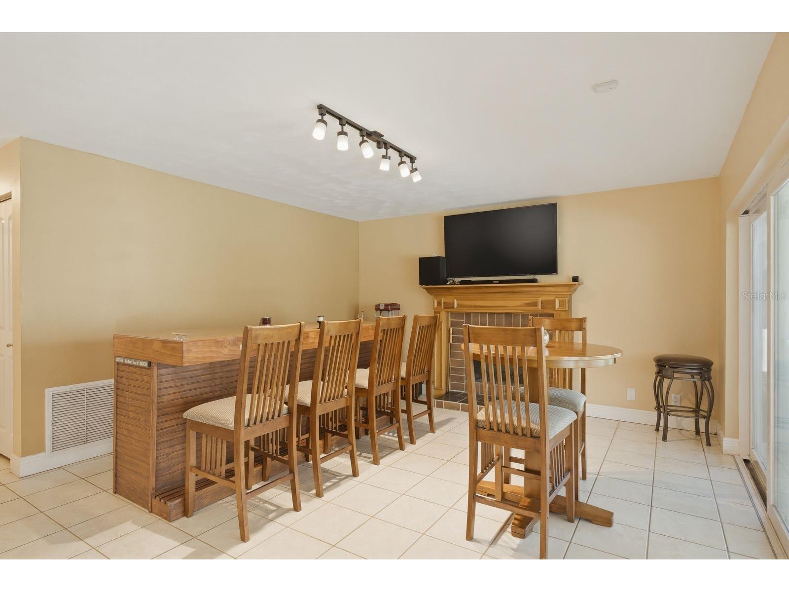 1680 Cinnamon Lane Dunedin FL 34698 TB8489178 image11