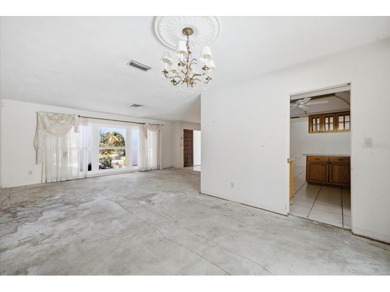 1680 Fox Road Clearwater FL 33764 TB8522143 image32