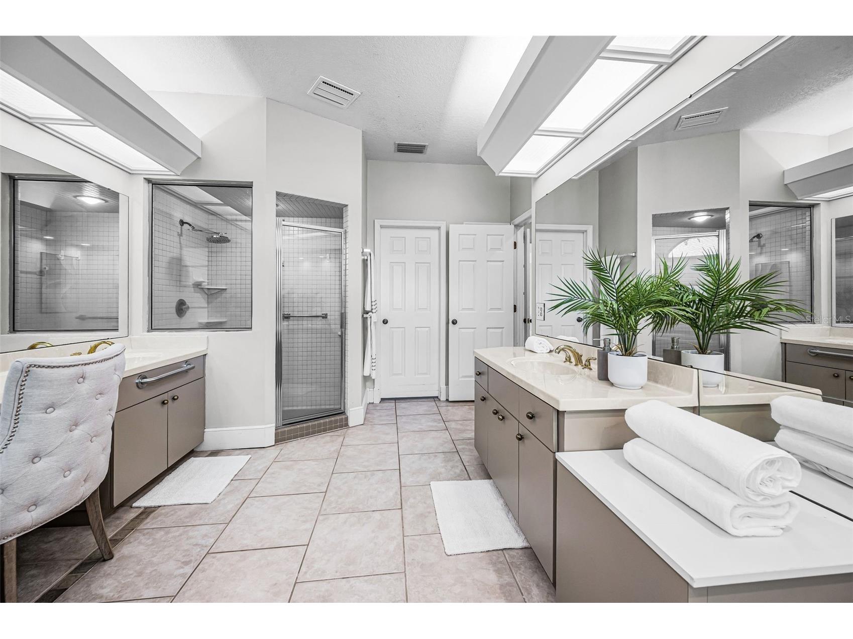 1680 Sparkling Court Dunedin FL 34698 TB8502772 image40