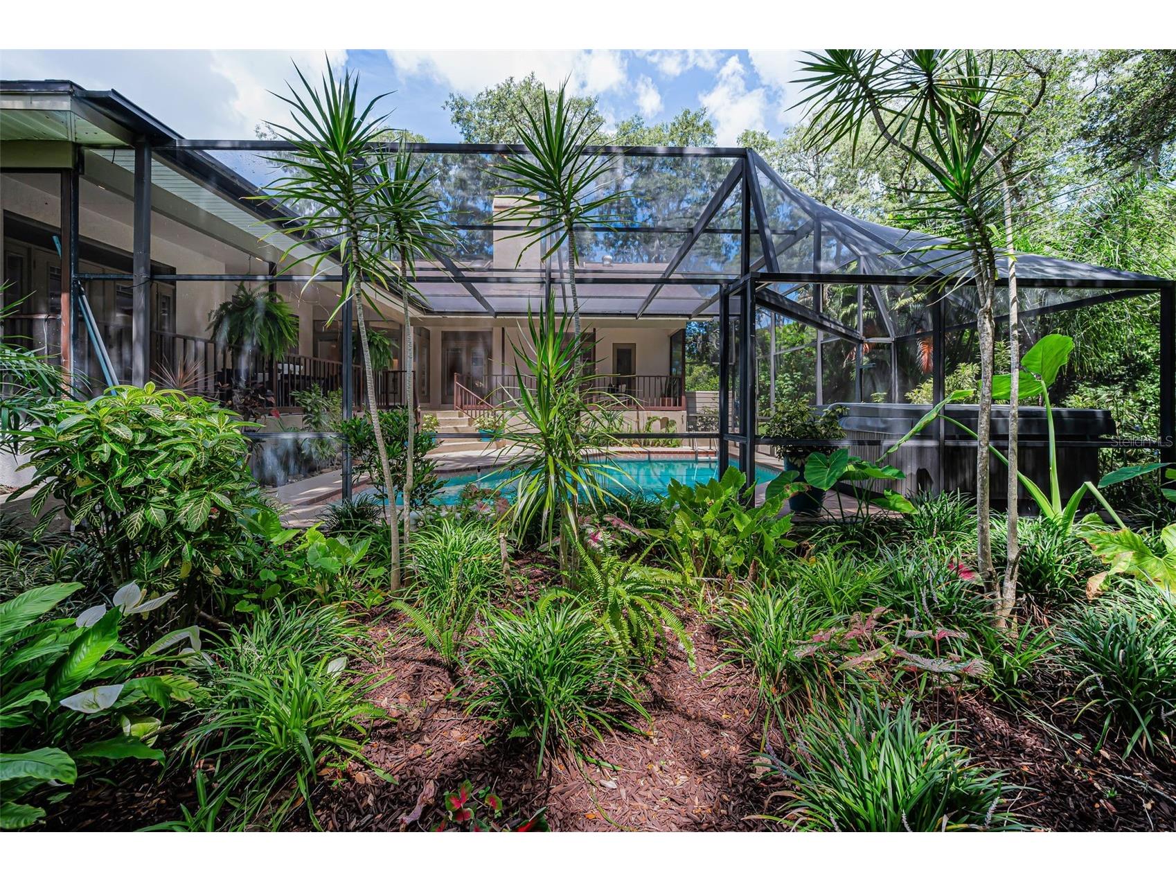 1680 Sparkling Court Dunedin FL 34698 TB8502772 image70
