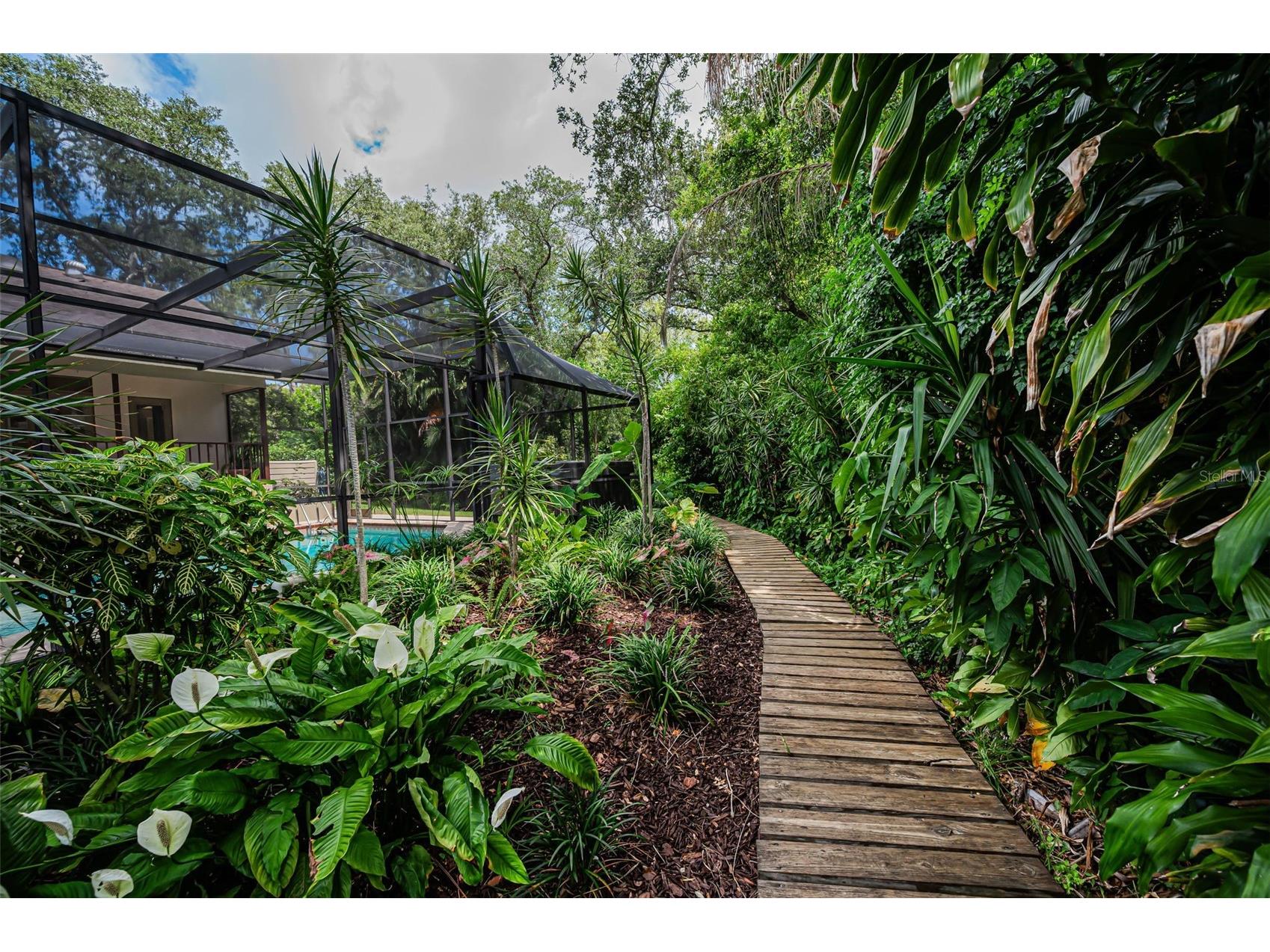 1680 Sparkling Court Dunedin FL 34698 TB8502772 image73