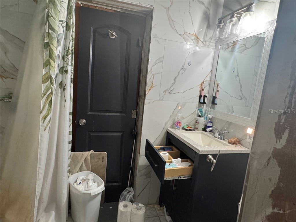 1680 Sunset Point Road Clearwater FL 33755 TB8421898 image9
