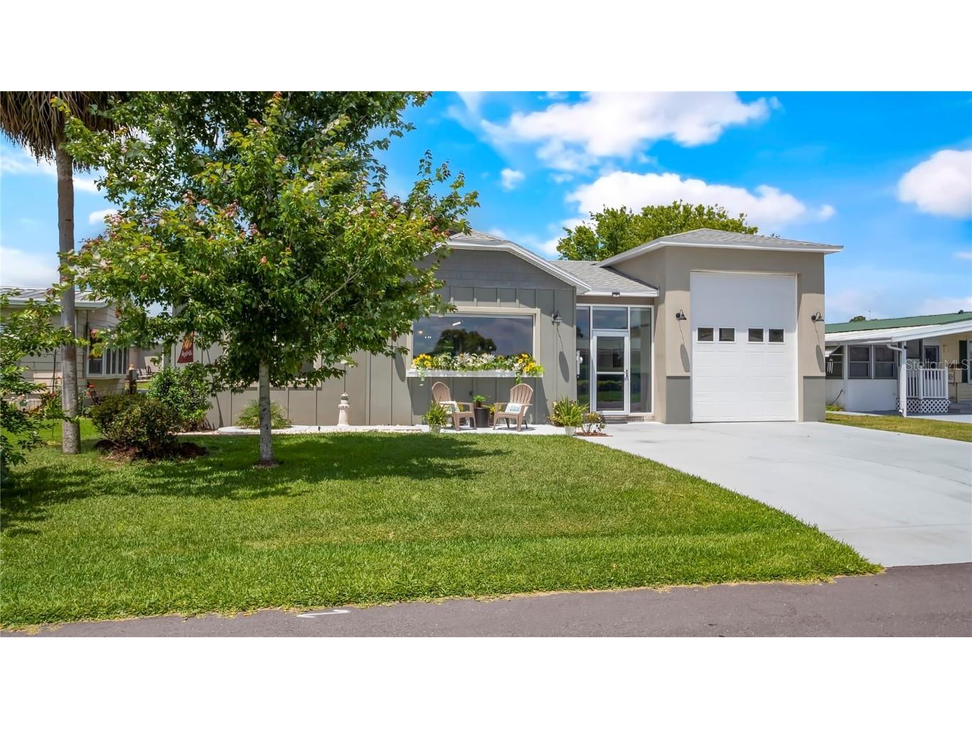 1680 Sunshine Lane Tavares FL 32778 - LAKE DORA O6200984 image1